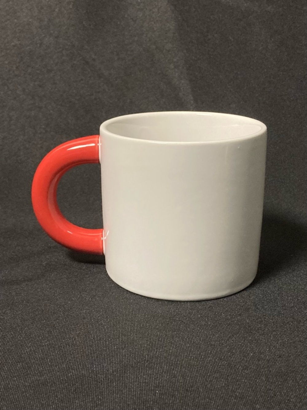 Spritz Red And White Stoneware Heart 16 oz Ceramic Mug